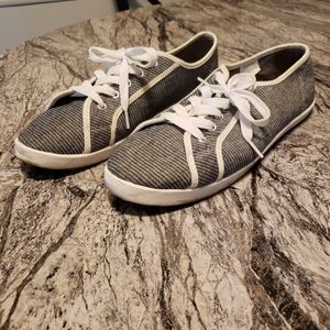 Westloop gray sneakers size 9/10